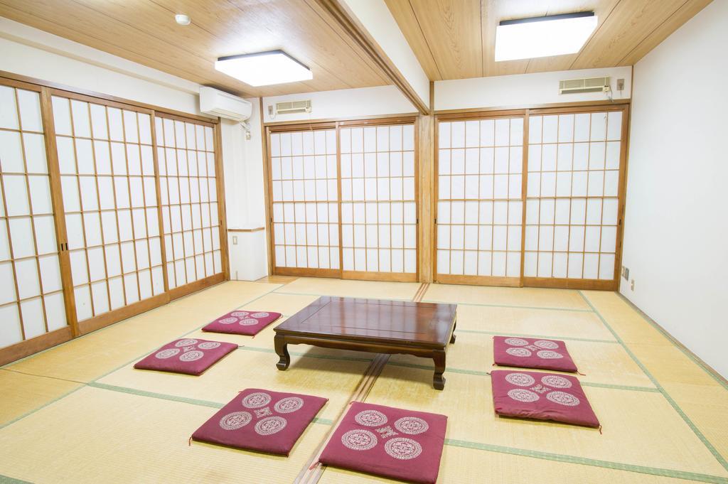 駅前山小屋a-Yard Ome Exteriör bild